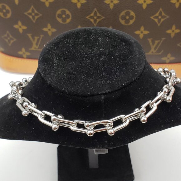 925 Pure Silver and Gold Plated Horse Shoe Necklace Chain - Picture 4 of 8